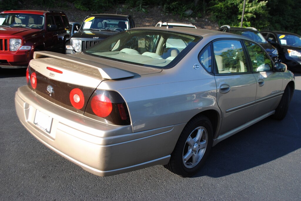 Used 2005 Chevrolet Impala LS 3.8 Sedan