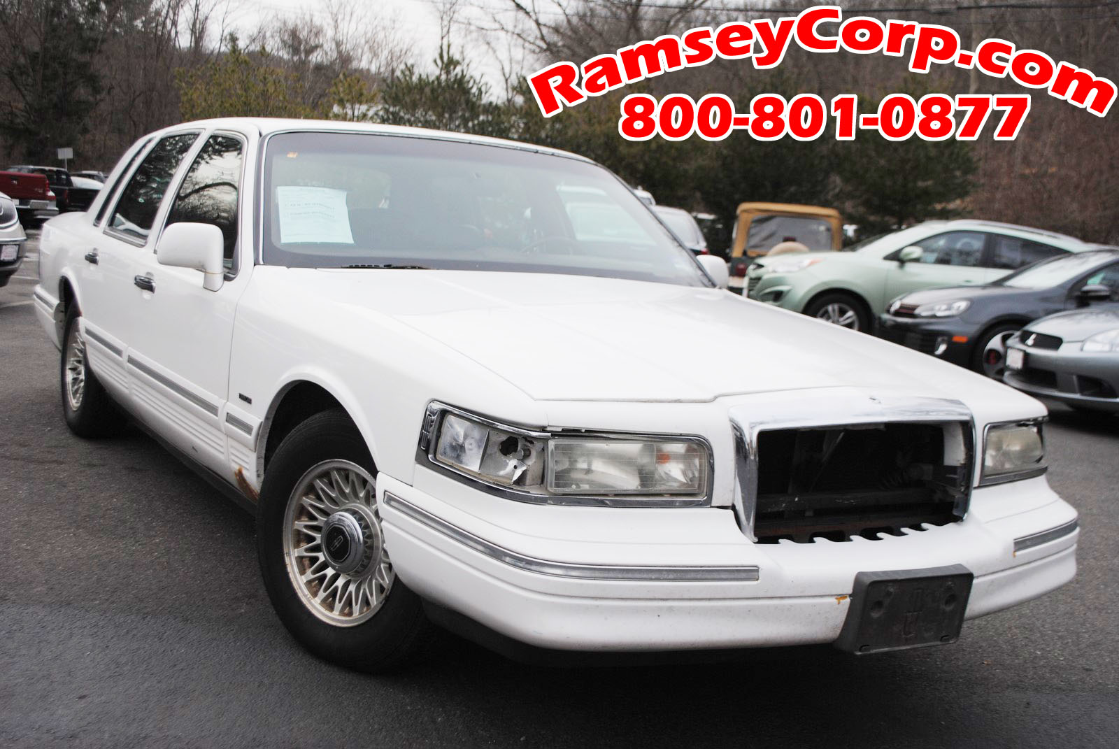 Used 1996 Lincoln Town Car Executive 4.6 Sedan