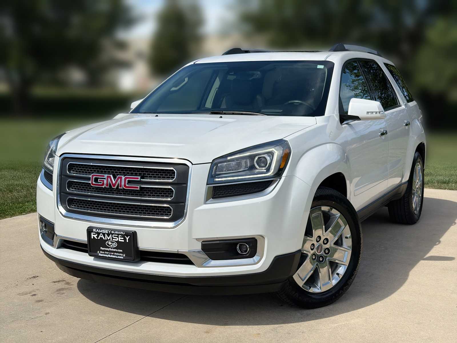 2017 GMC Acadia Limited Base