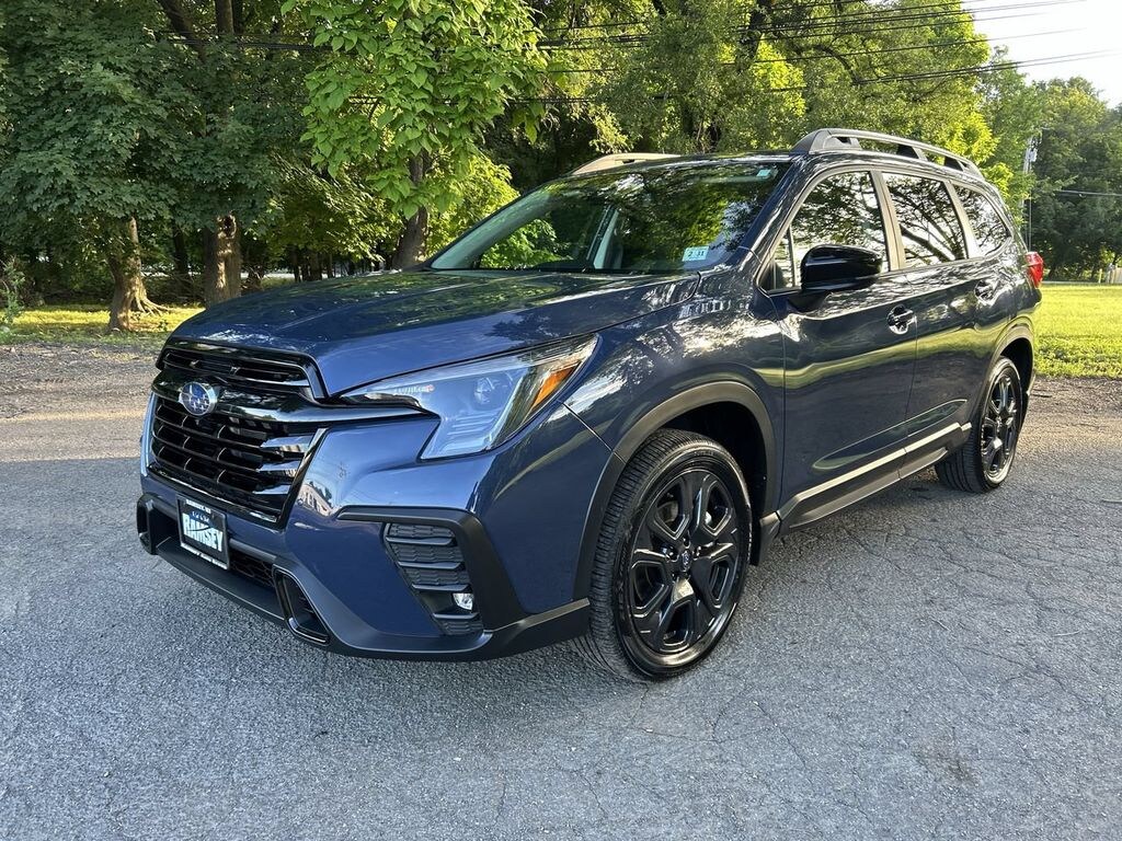 Used 2025 Subaru Ascent Onyx Edition Touring 7-Passenger SUV