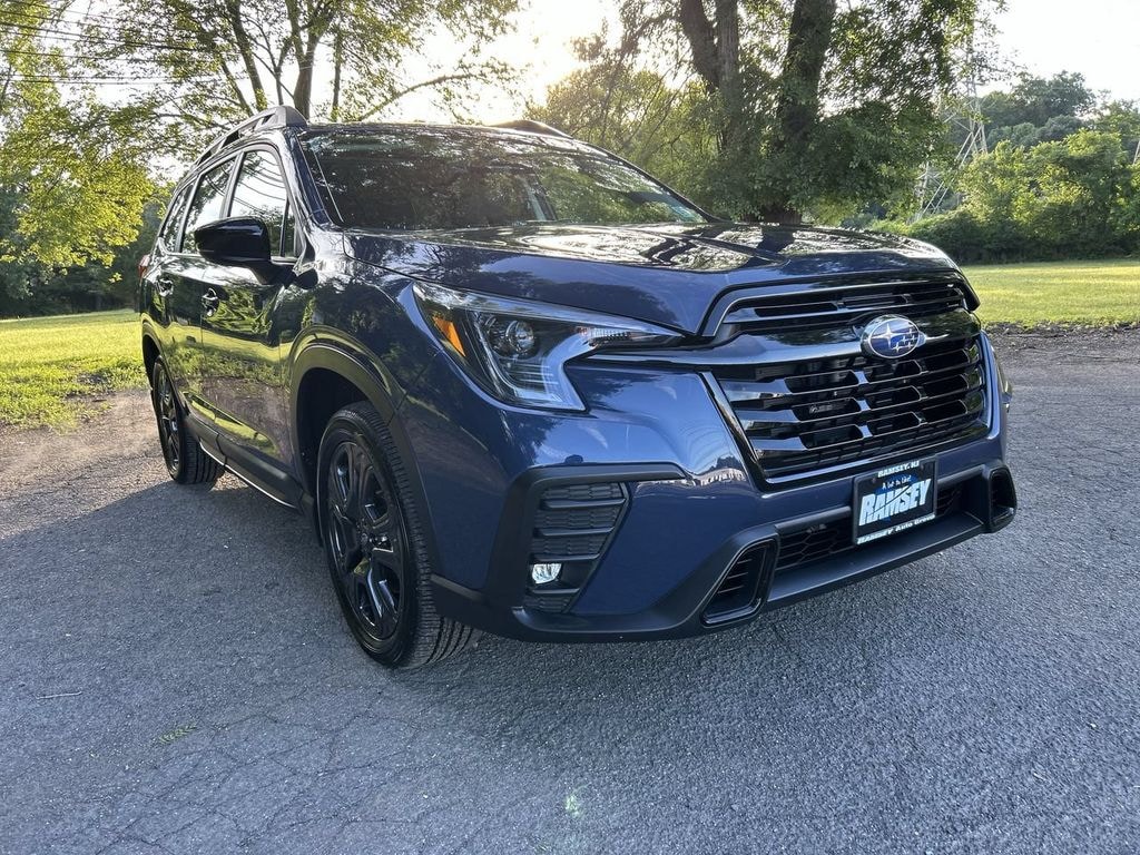 Used 2025 Subaru Ascent Onyx Edition Touring 7-Passenger SUV