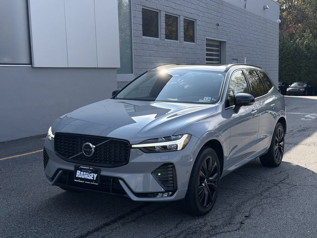 2024 Volvo XC60 Plus