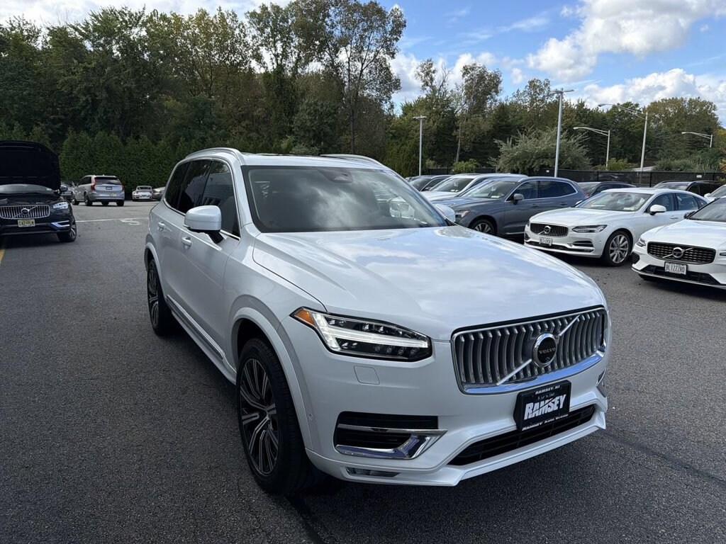 Certified 2024 Volvo XC90 B6 Plus Bright 6-Seater SUV