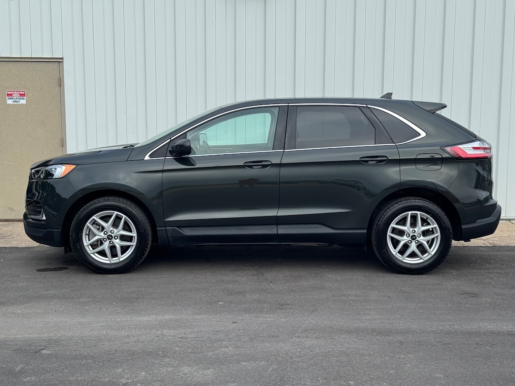 Used 2023 Ford Edge SUV