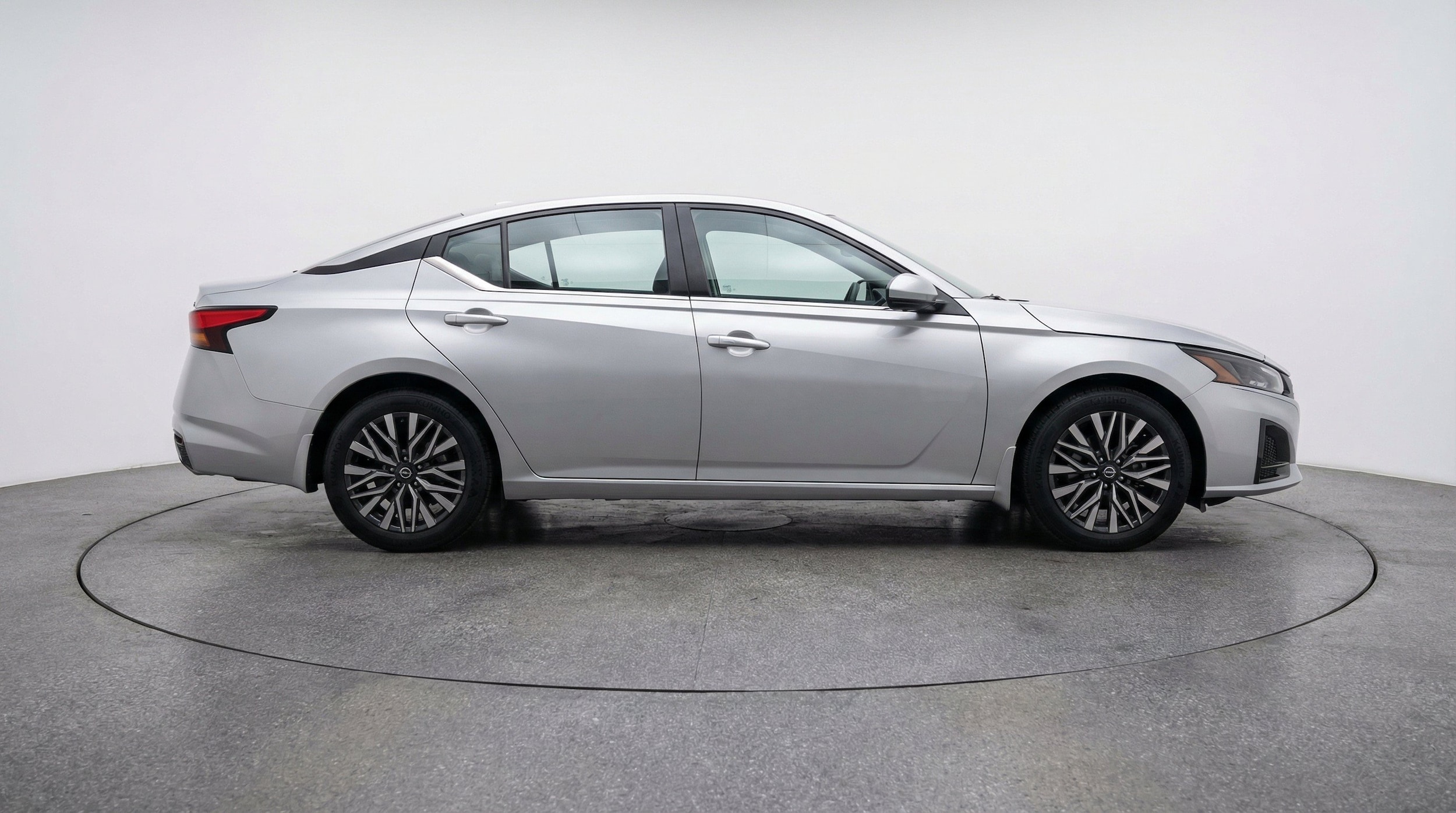 Thumbnail: 2026 Nissan Altima - 10