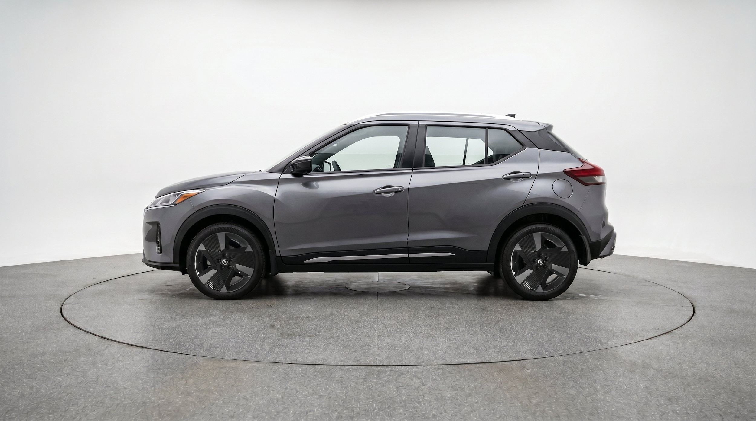Thumbnail: 2026 Nissan Kicks - 5