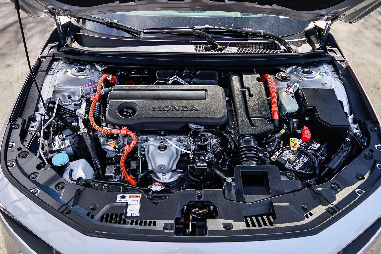 2026 Honda Accord Hybrid Touring - Photo 13