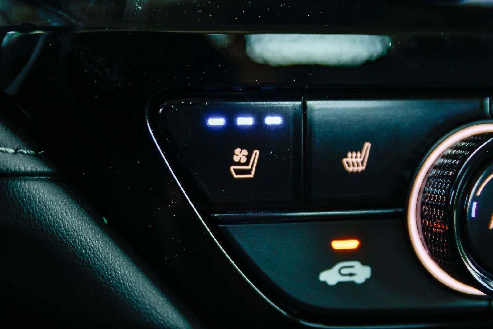 2026 Honda Accord Hybrid Touring - Photo 30