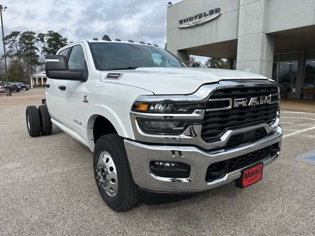 2026 RAM 3500 Chassis