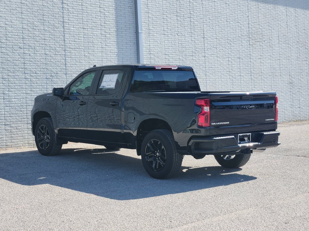 New 2026 Chevrolet Silverado 1500 Custom Truck