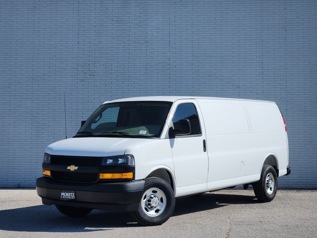 New 2026 Chevrolet Express 2500 Work Van Cargo Van