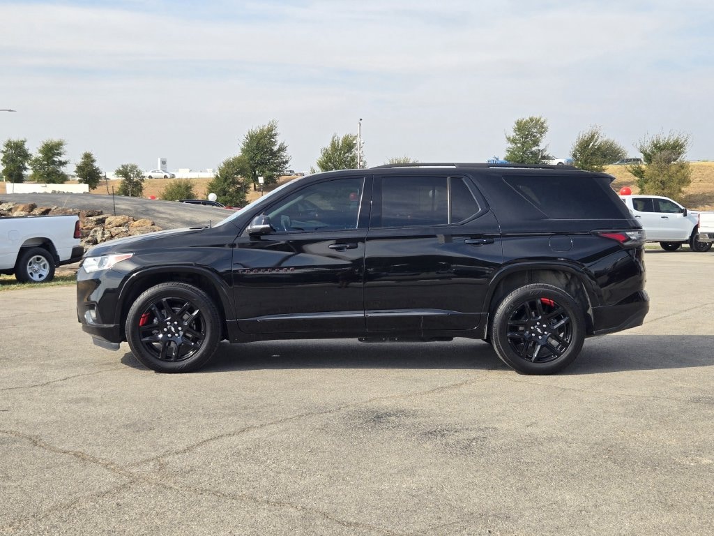 Used 2021 Chevrolet Traverse Premier SUV