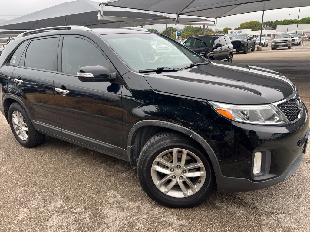 Used 2014 Kia Sorento LX with VIN 5XYKT3A66EG522489 for sale in Fort Worth, TX