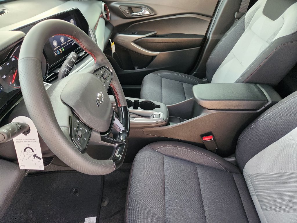 2026 Chevrolet Trax RS - Photo 9