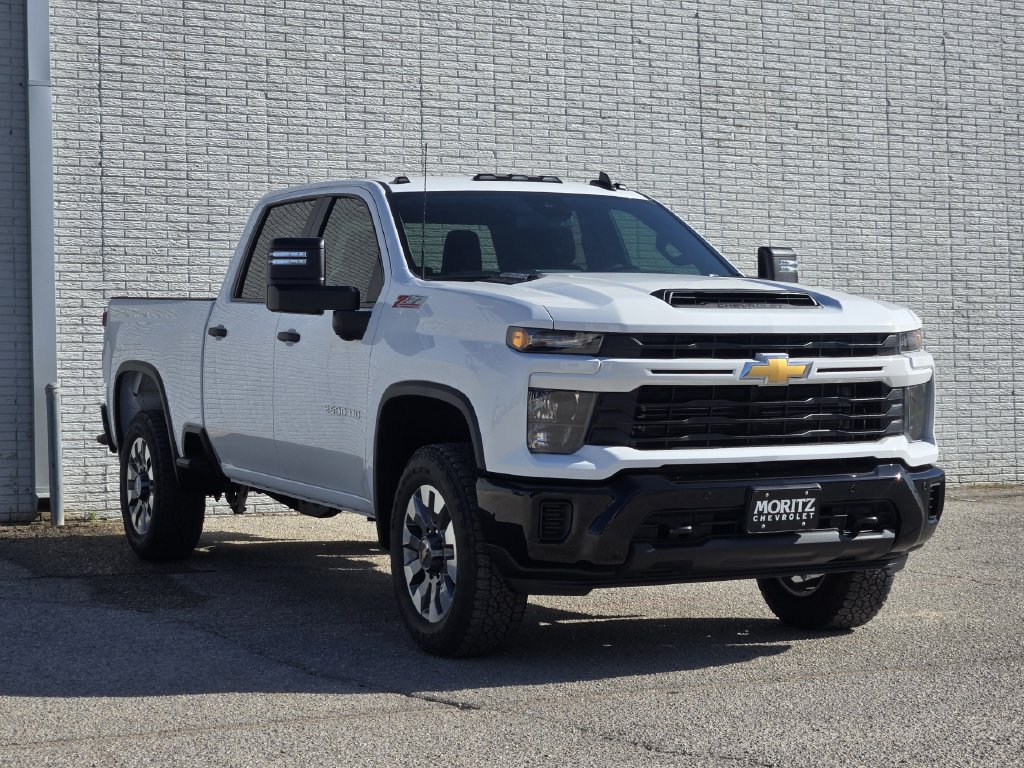New 2026 Chevrolet Silverado 2500HD Custom Truck