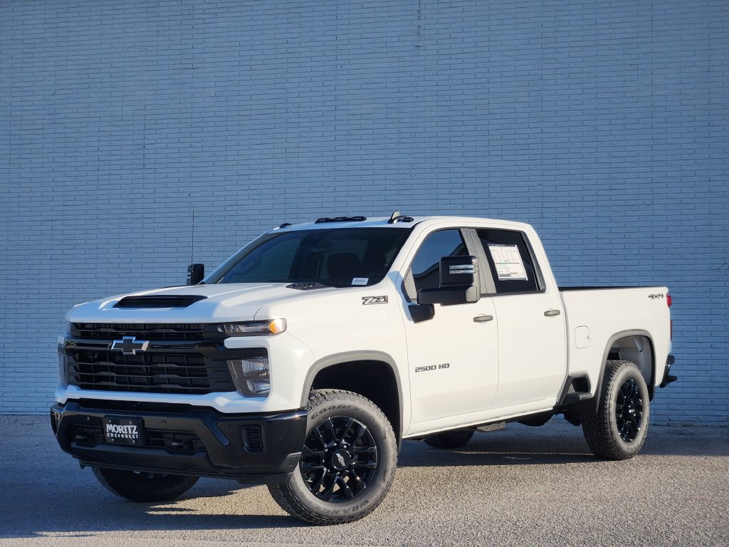 New 2026 Chevrolet Silverado 2500HD Custom Truck