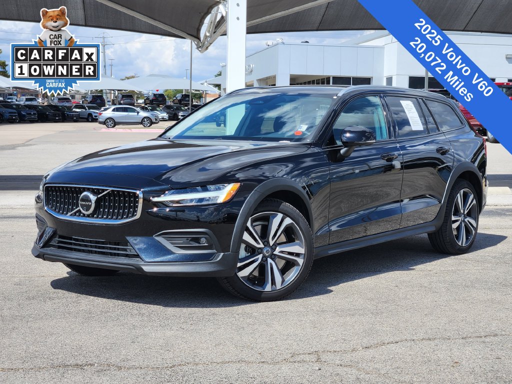 2025 Volvo V60 Cross Country