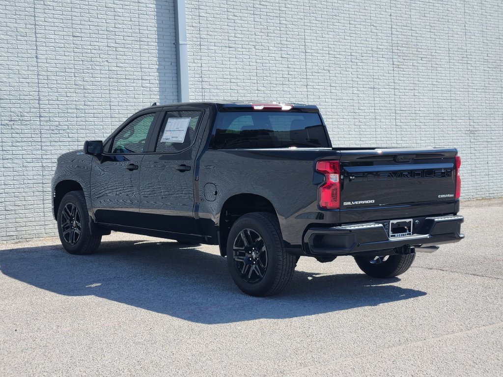 New 2026 Chevrolet Silverado 1500 Custom Truck