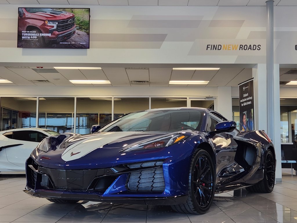 2027 Chevrolet Corvette 2LT