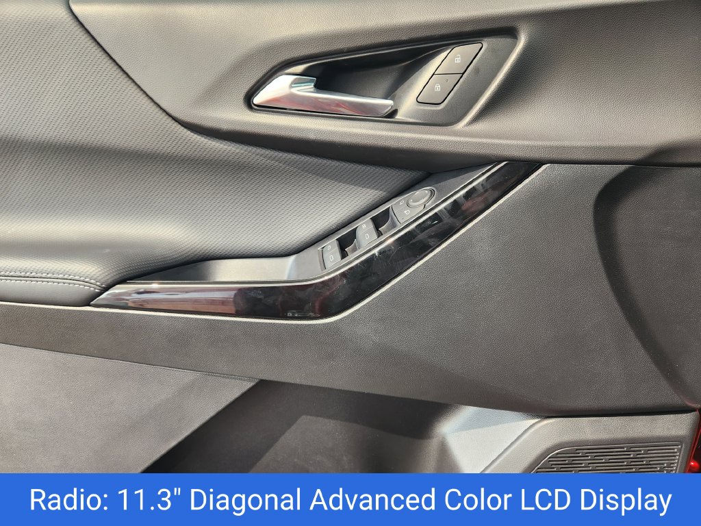 2027 Chevrolet Equinox LT - Photo 17