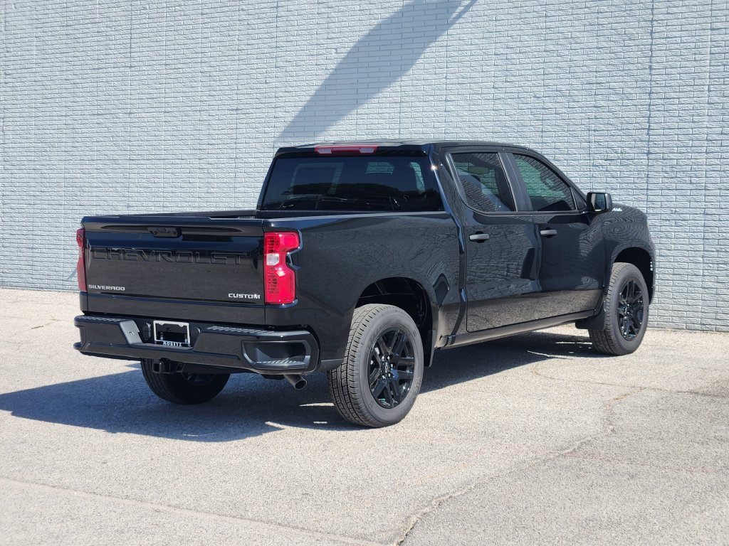 New 2026 Chevrolet Silverado 1500 Custom Truck