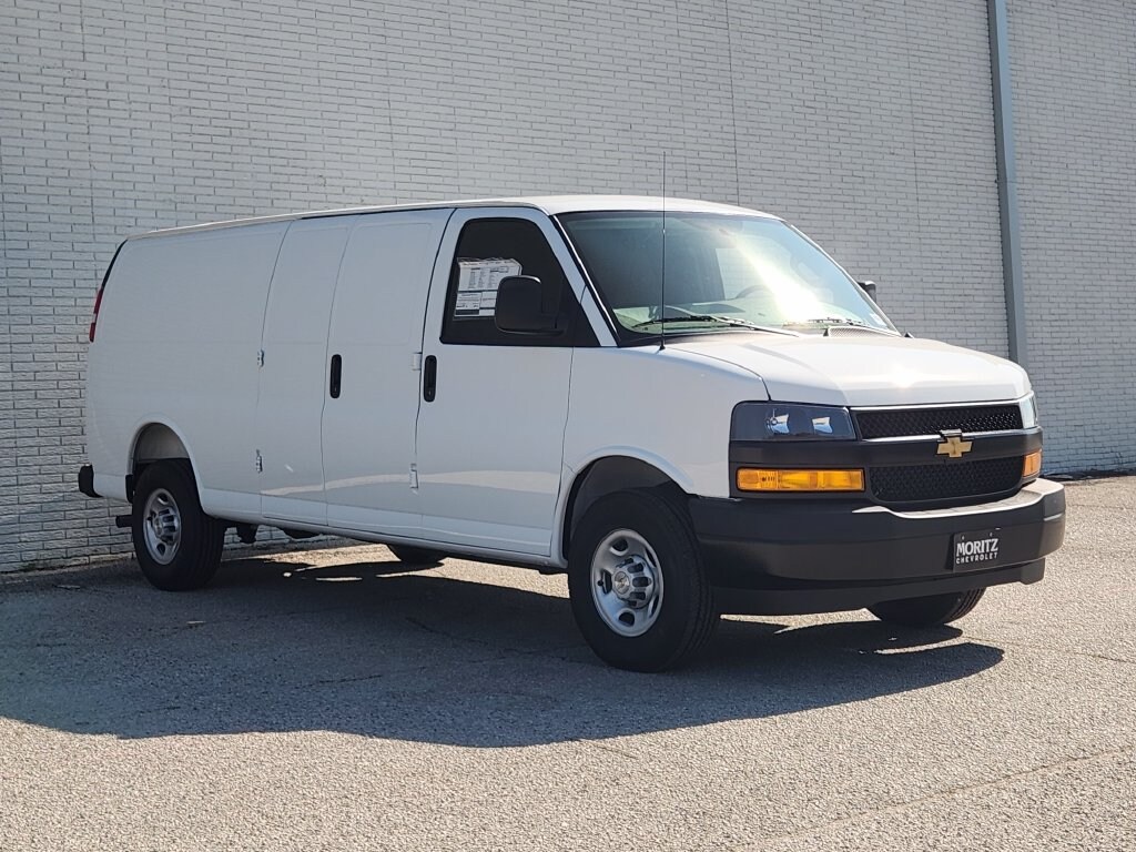 New 2026 Chevrolet Express 2500 Work Van Cargo Van