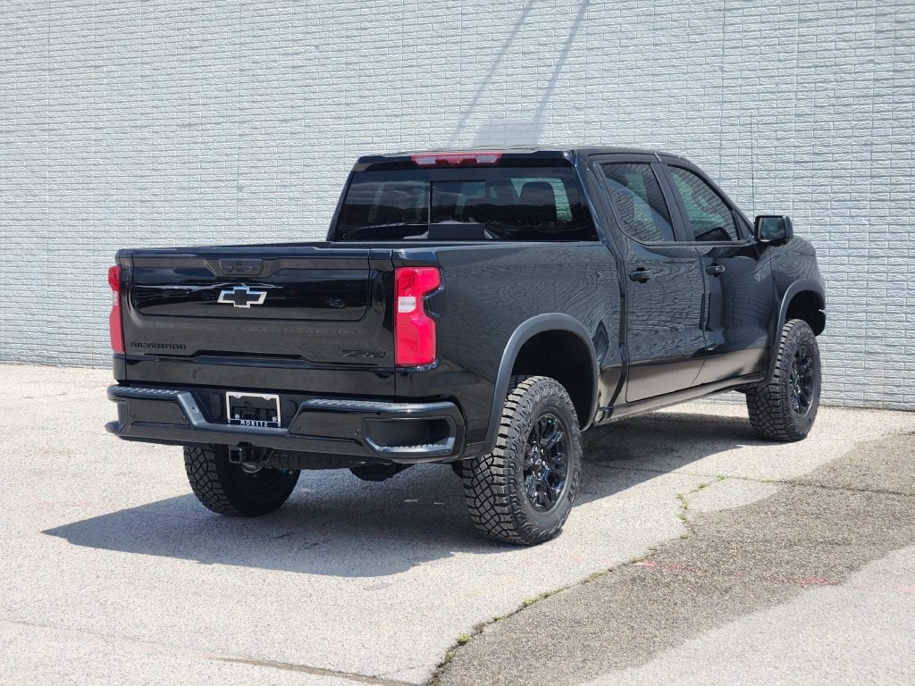 New 2026 Chevrolet Silverado 1500 ZR2 Truck