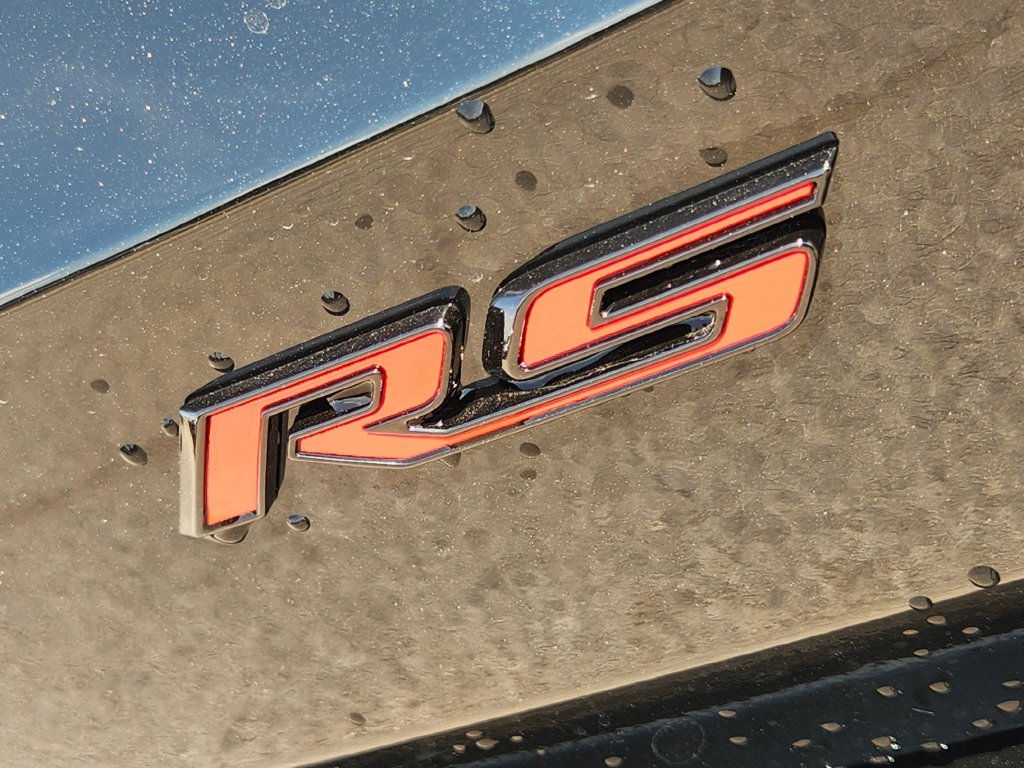 2027 Chevrolet Traverse RS - Photo 7