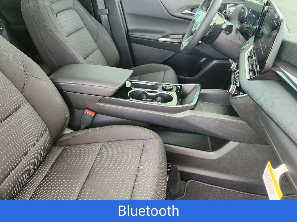 2027 Chevrolet Equinox LT - Photo 11