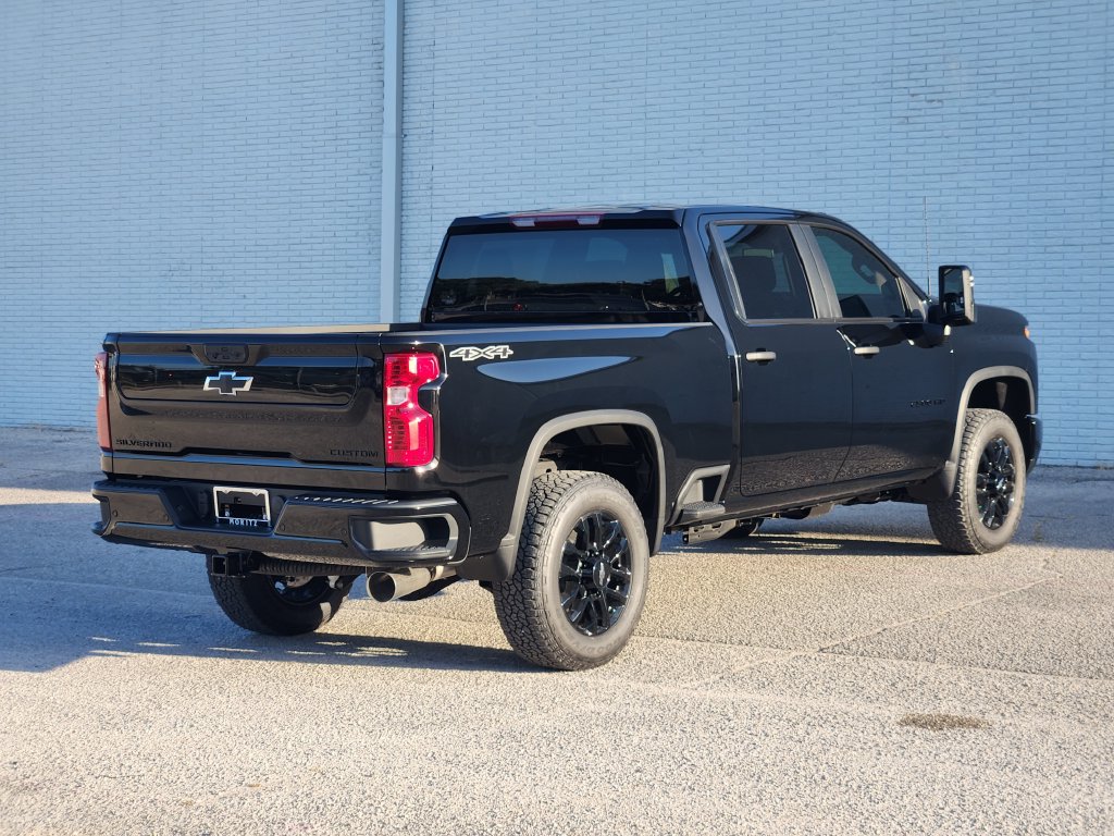 New 2026 Chevrolet Silverado 2500HD Custom Truck