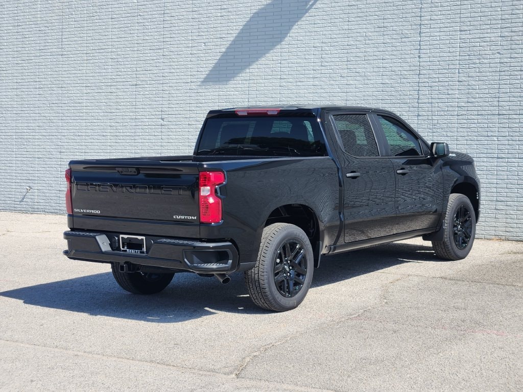 New 2026 Chevrolet Silverado 1500 Custom Truck