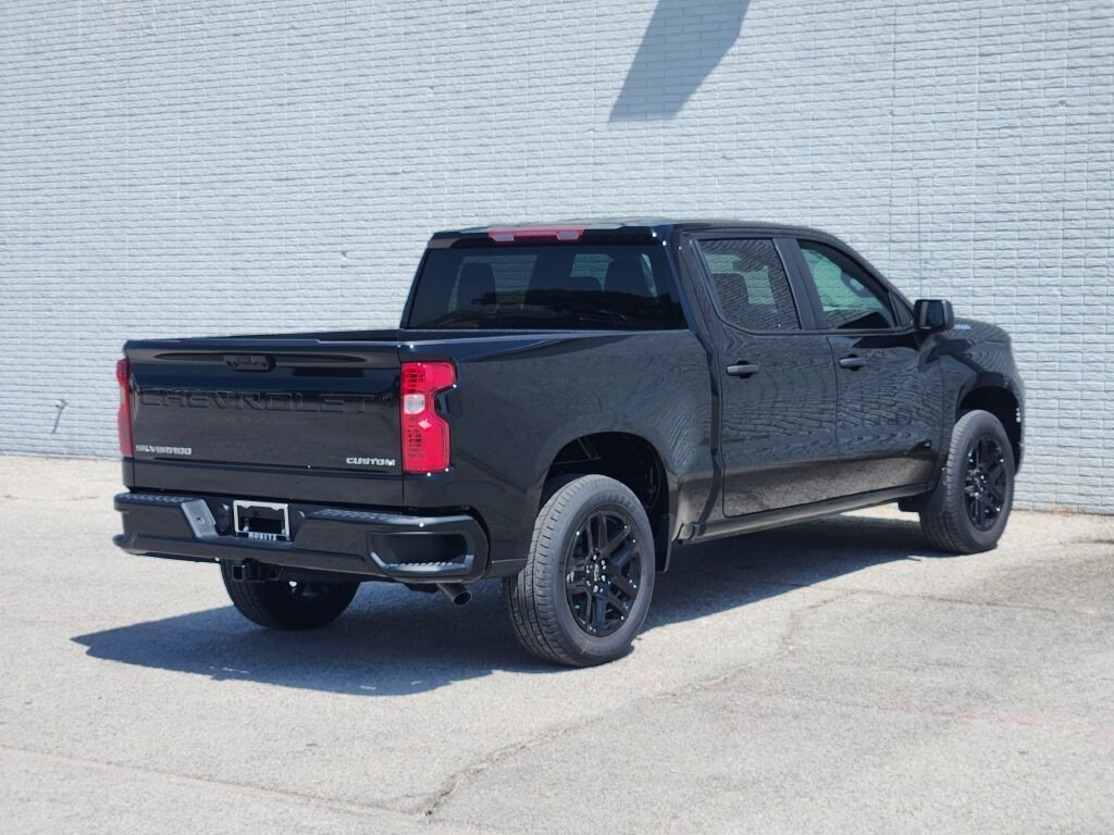 New 2026 Chevrolet Silverado 1500 Custom Truck
