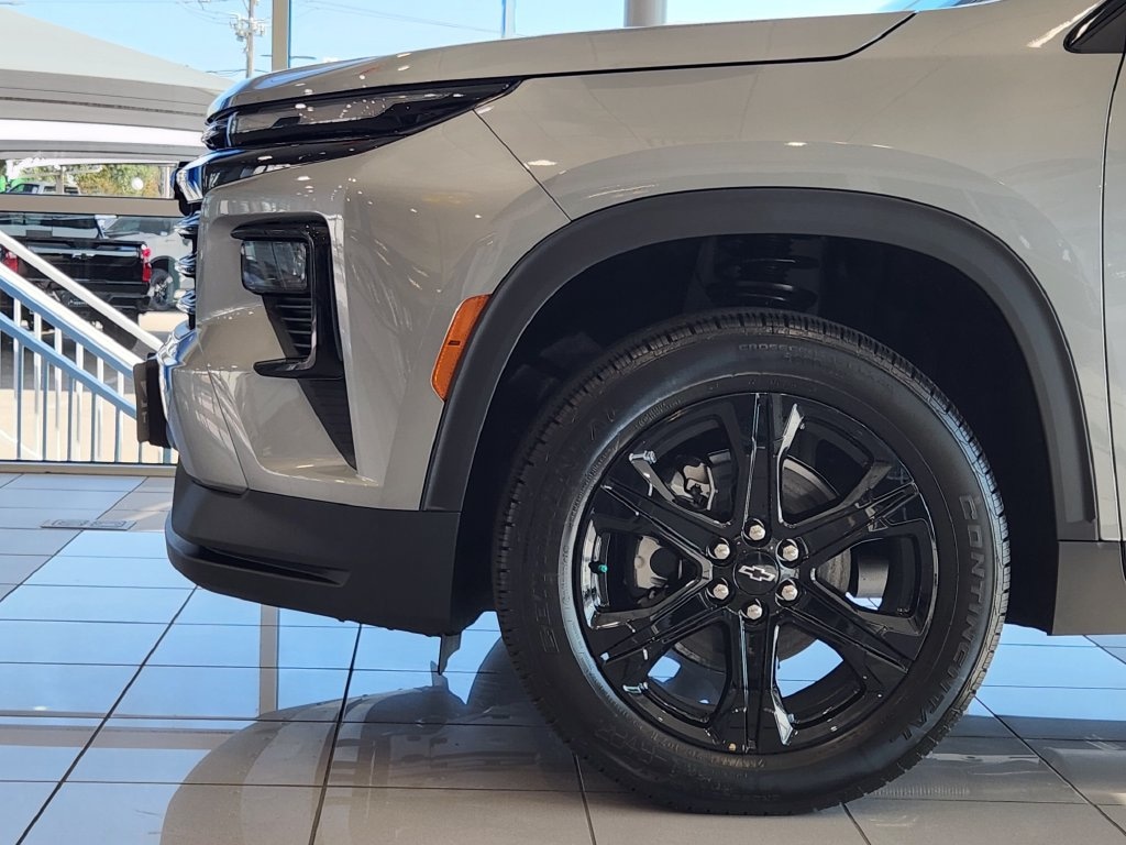 New 2027 Chevrolet Traverse LT SUV