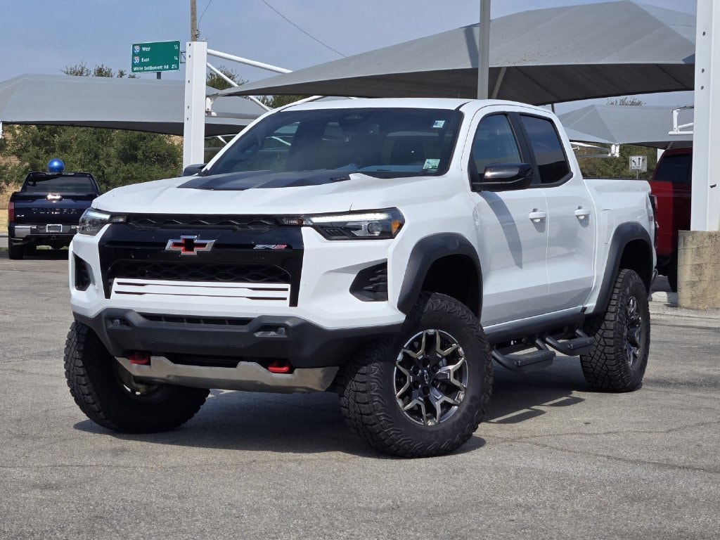 Used 2025 Chevrolet Colorado ZR2 Truck