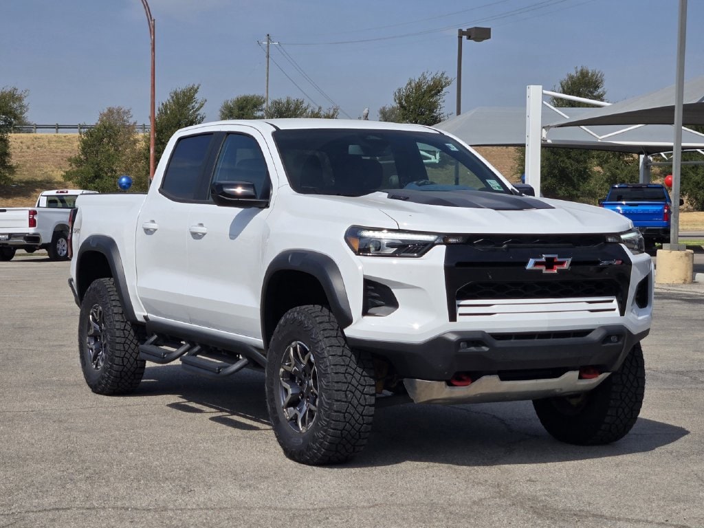 Used 2025 Chevrolet Colorado ZR2 Truck