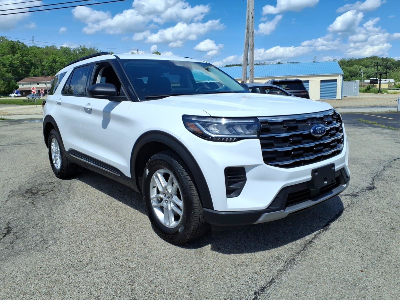 2025 Ford Explorer