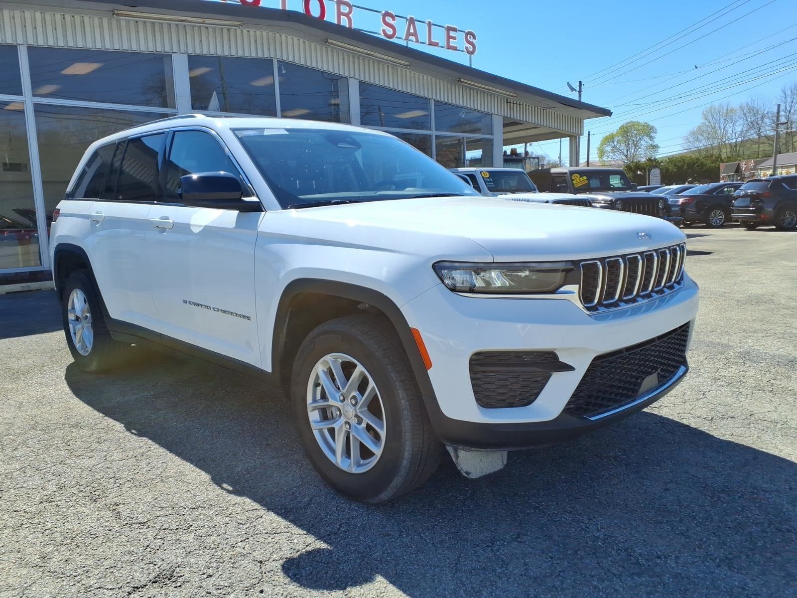 2023 Jeep Grand Cherokee Laredo