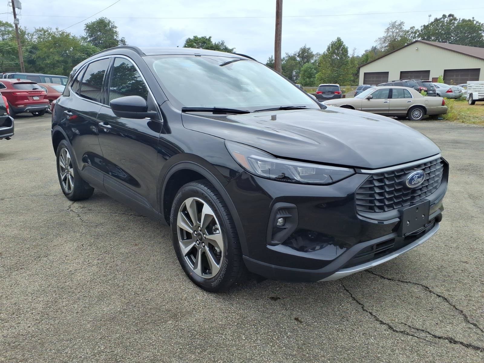 2025 Ford Escape Platinum