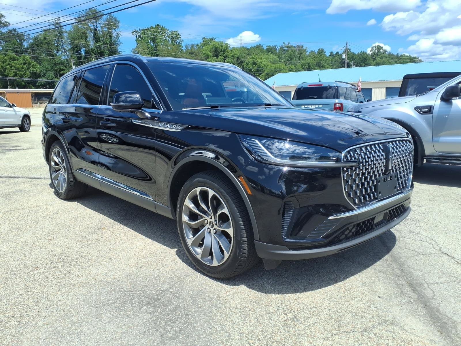 2025 Lincoln Aviator