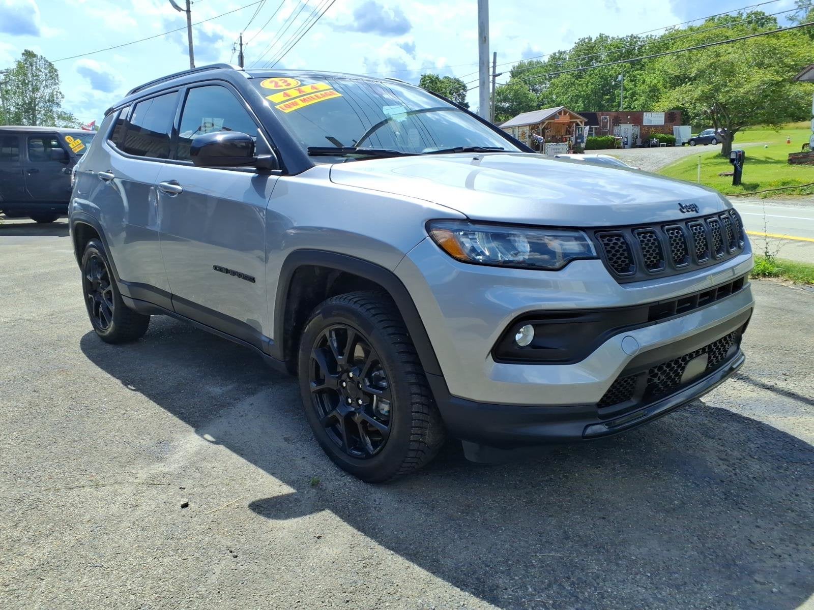 2023 Jeep Compass Altitude