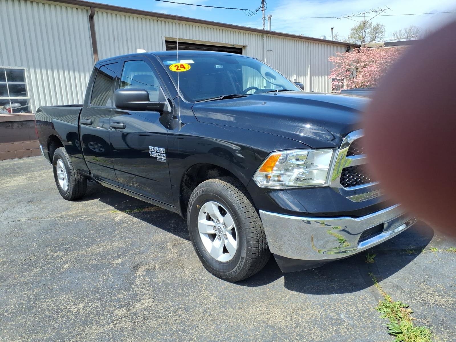 2024 RAM 1500 Classic SLT