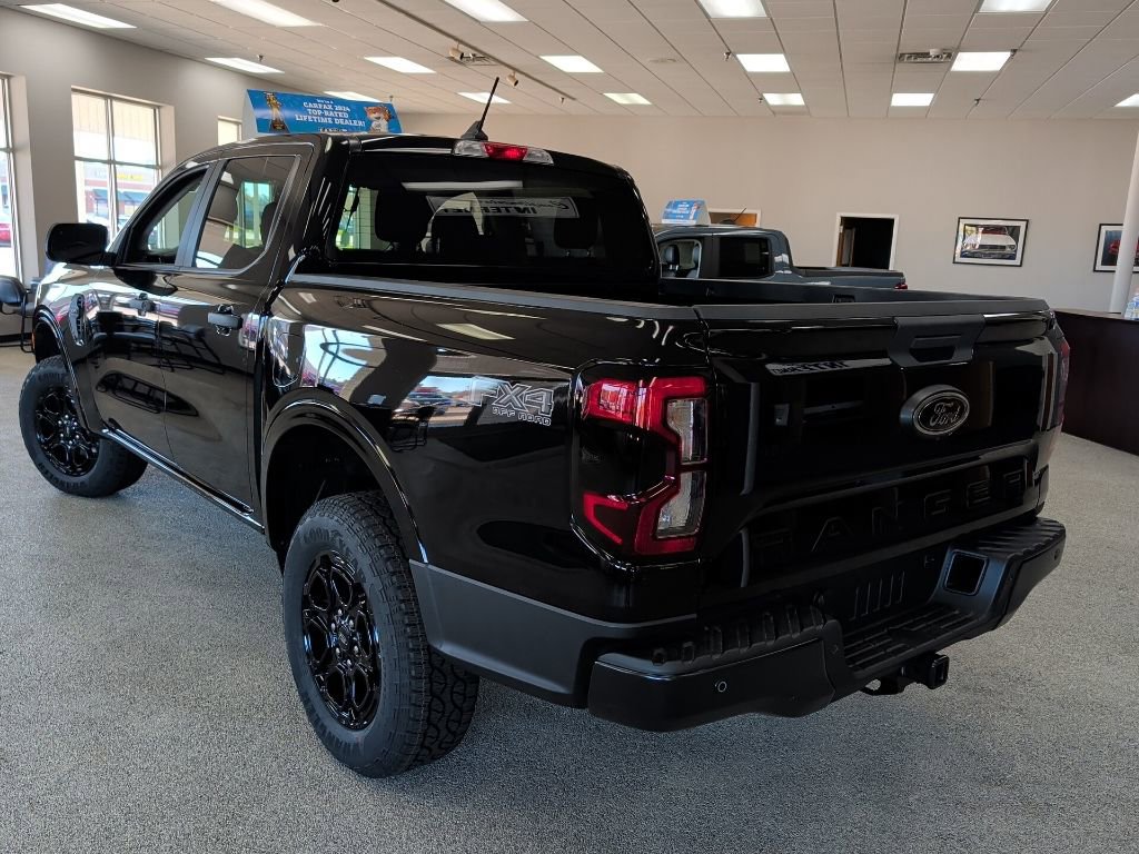 New 2025 Ford Ranger XLT XLT 4WD SuperCrew 5 Box