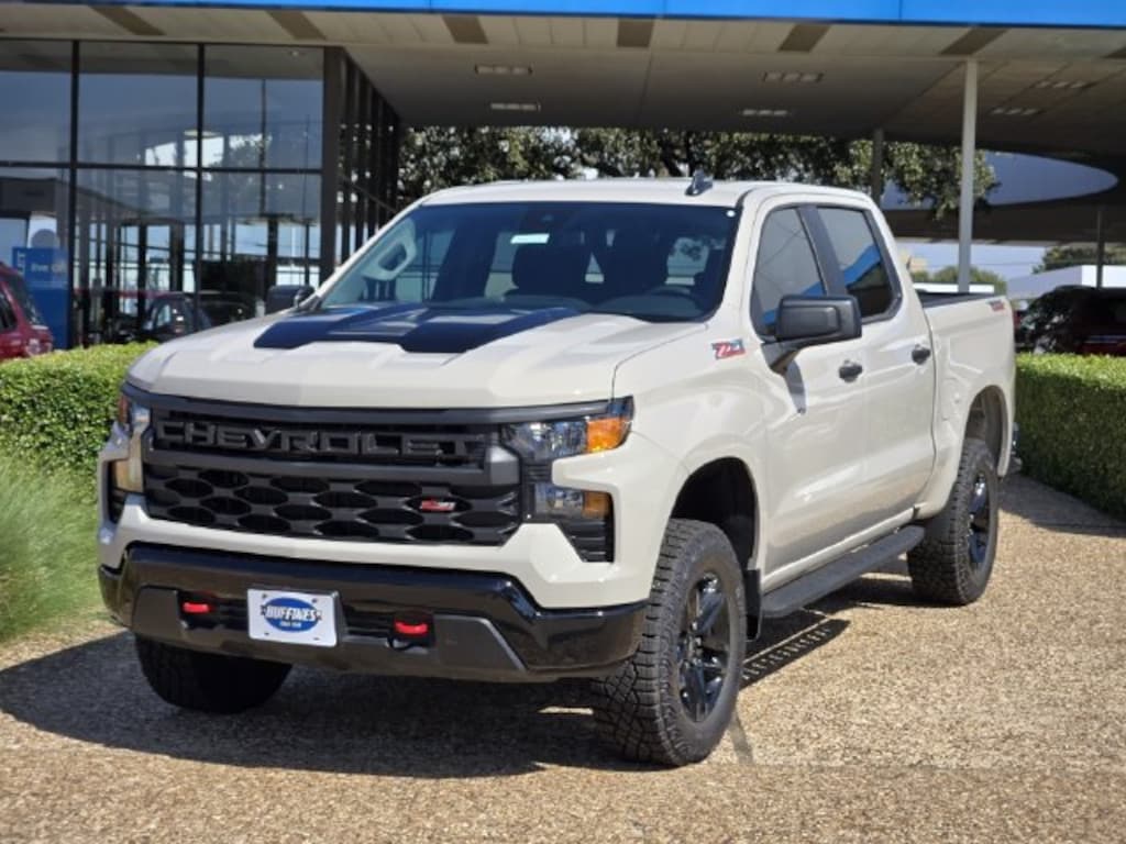 New 2026 Chevrolet Silverado 1500 Custom Trail Boss Truck Crew Cab