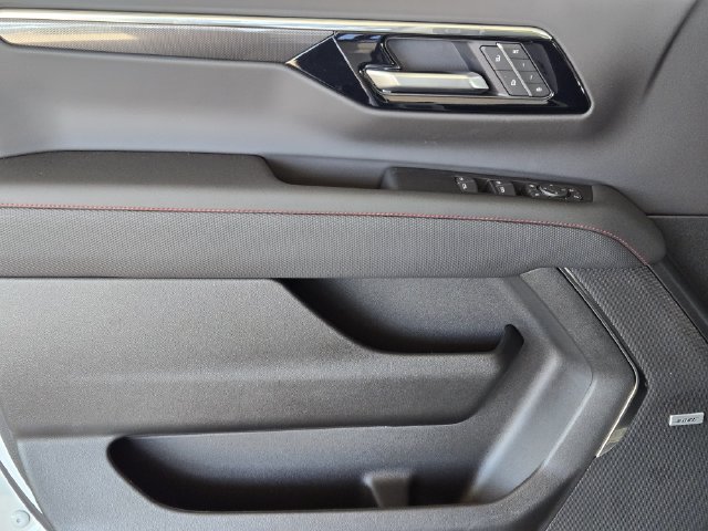 2027 Chevrolet Tahoe RST - Photo 19