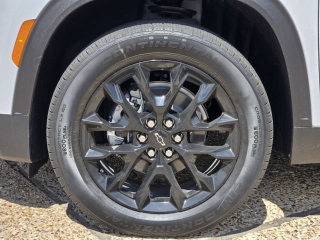 2026 Chevrolet Traverse LT - Photo 8