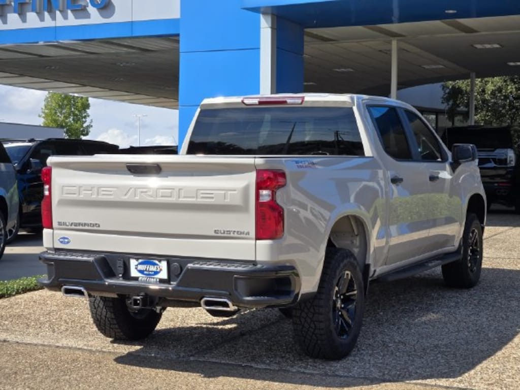 New 2026 Chevrolet Silverado 1500 Custom Trail Boss Truck Crew Cab