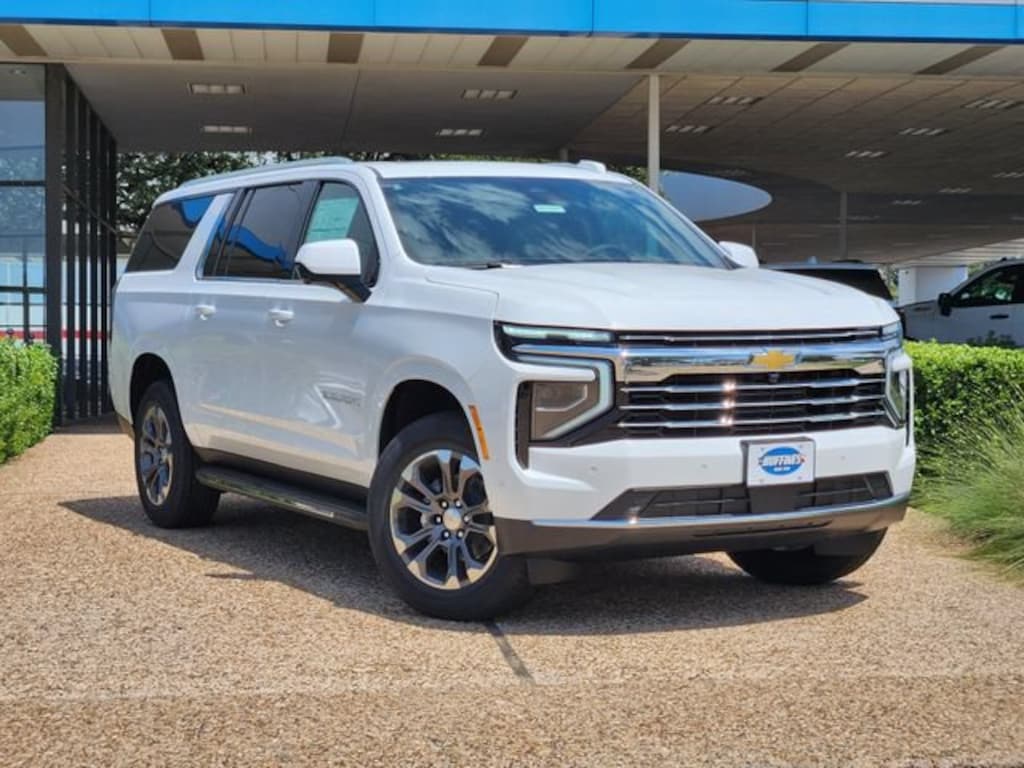 New 2026 Chevrolet Suburban LT SUV