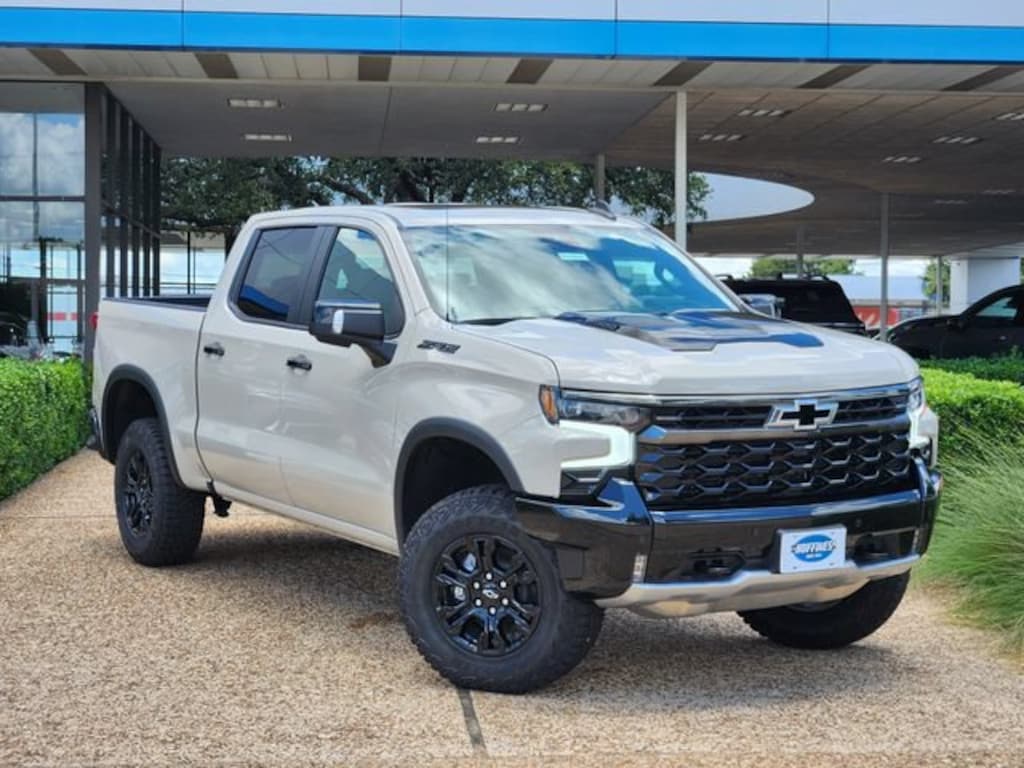 New 2026 Chevrolet Silverado 1500 ZR2 Truck Crew Cab