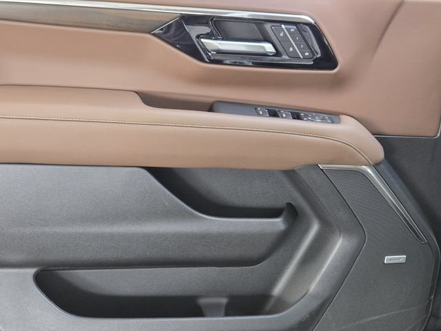 2026 Chevrolet Suburban High Country - Photo 20