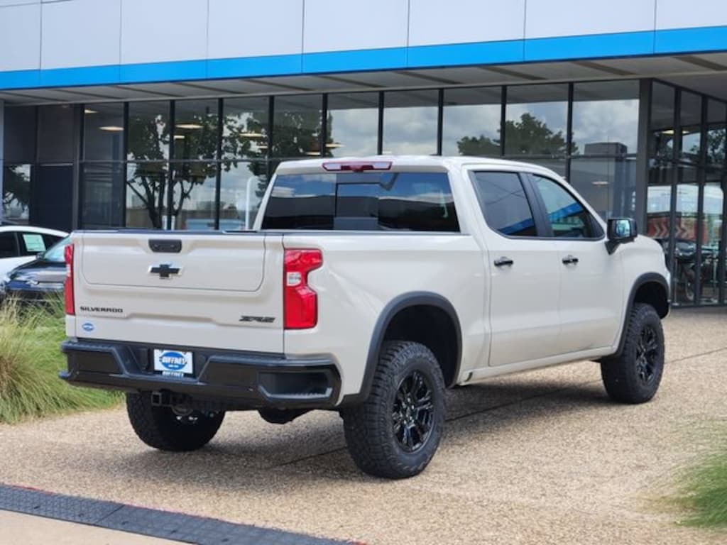 New 2026 Chevrolet Silverado 1500 ZR2 Truck Crew Cab